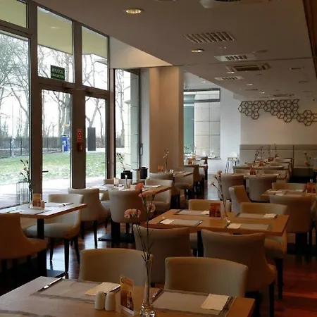 Ferienwohnung In Plaa Wschodnia Gemeinschaftlichem Indoorpool * 科沃布热格