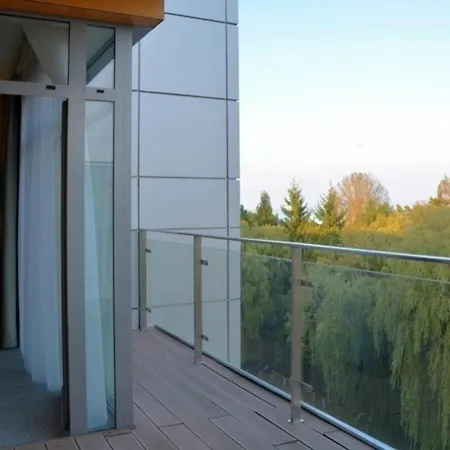 Ferienwohnung In Plaa Wschodnia Gemeinschaftlichem Indoorpool * 科沃布热格