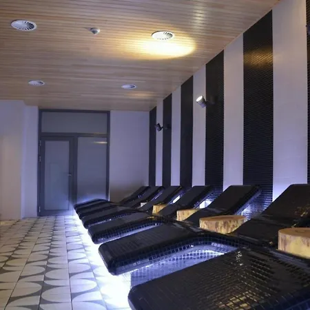 Ferienwohnung In Plaa Wschodnia Gemeinschaftlichem Indoorpool *